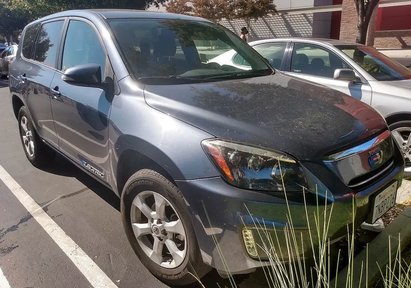トヨタ RAV4