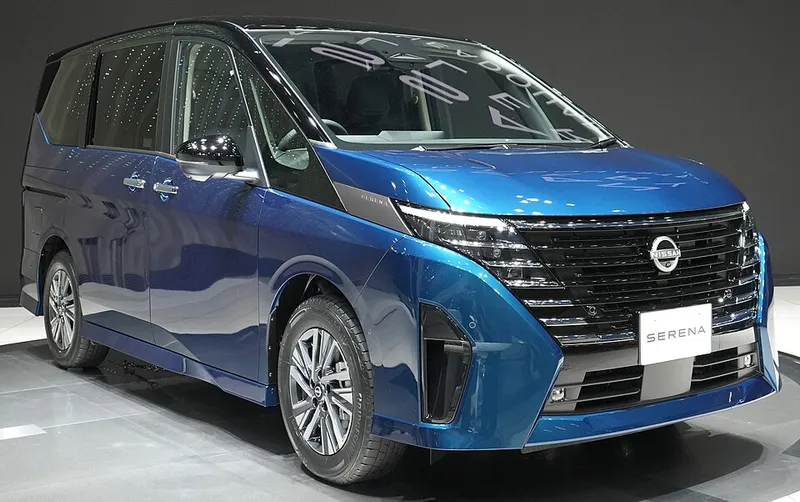 日産 セレナ